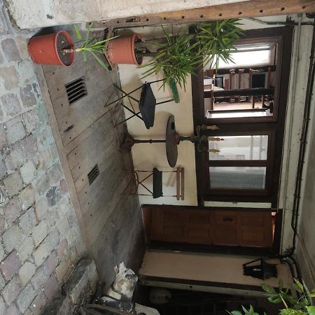 Studio Apartment Руан Екстериор снимка