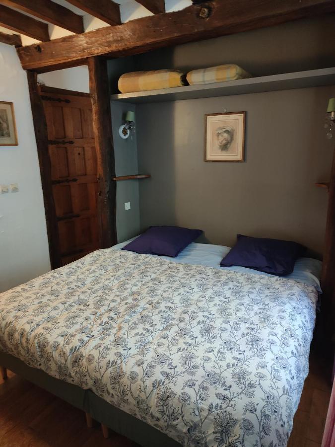 Studio Apartment Руан Екстериор снимка